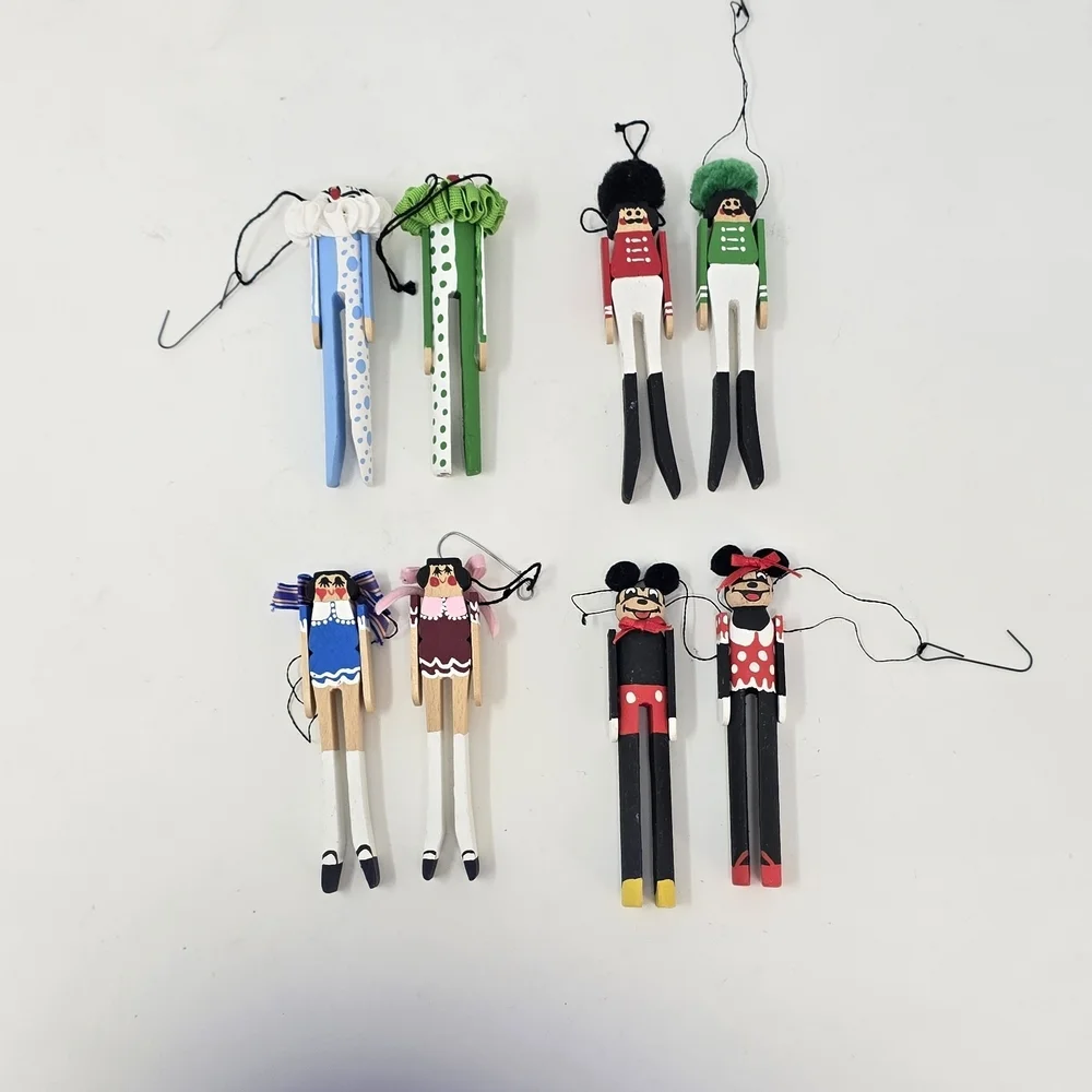 Vintage clothespin laundry clip Christmas ornament wooden set of 8 holiday décor